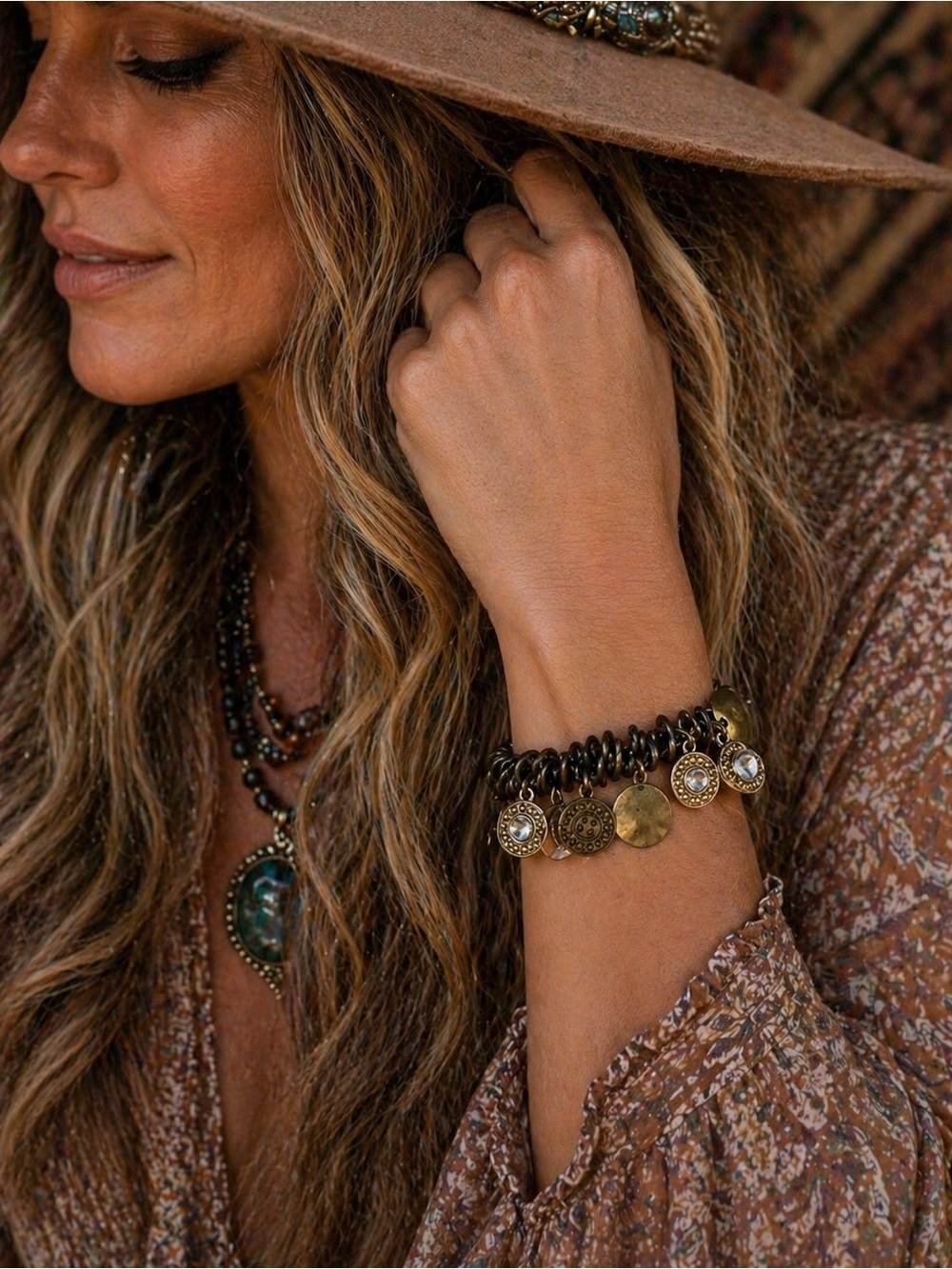 Vintage Charm Stretch Bracelet Mixed Metal Boho Style